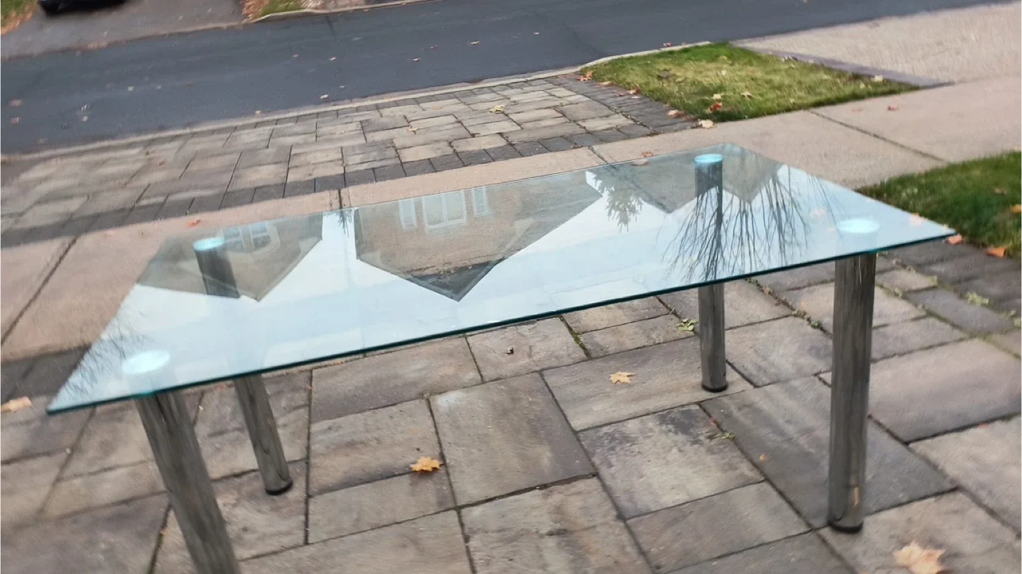 Glass Top Dining Table image indicator(2)