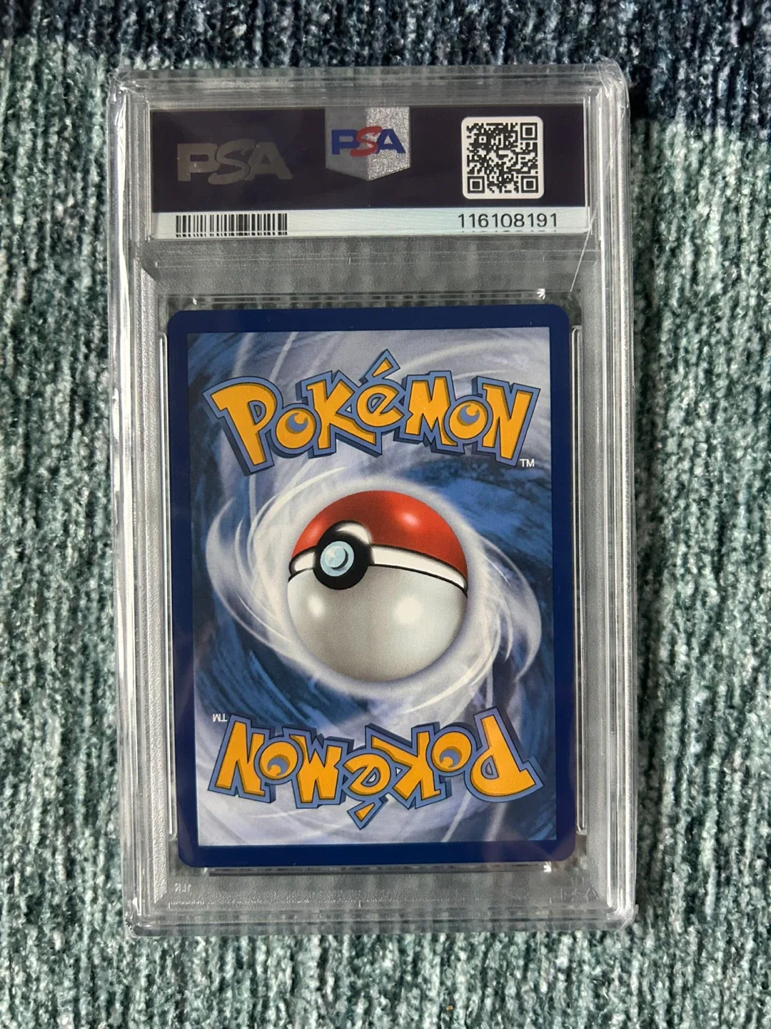 PSA Graded Eevee Pokemon Card #173 image indicator(2)