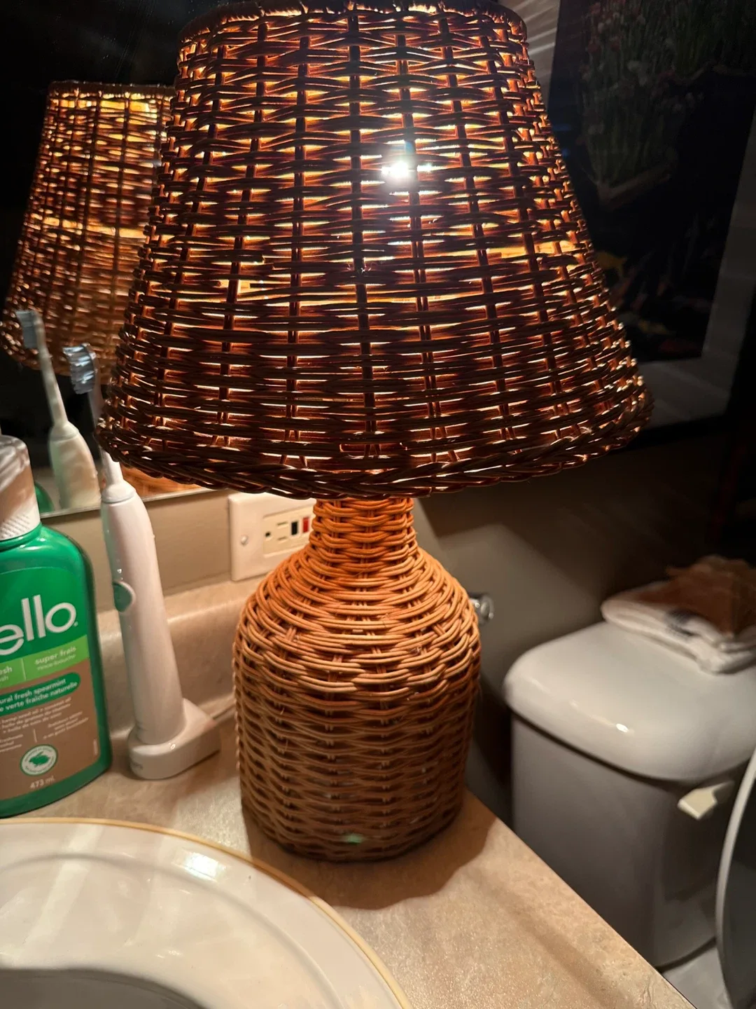 Wicker Table Lamp