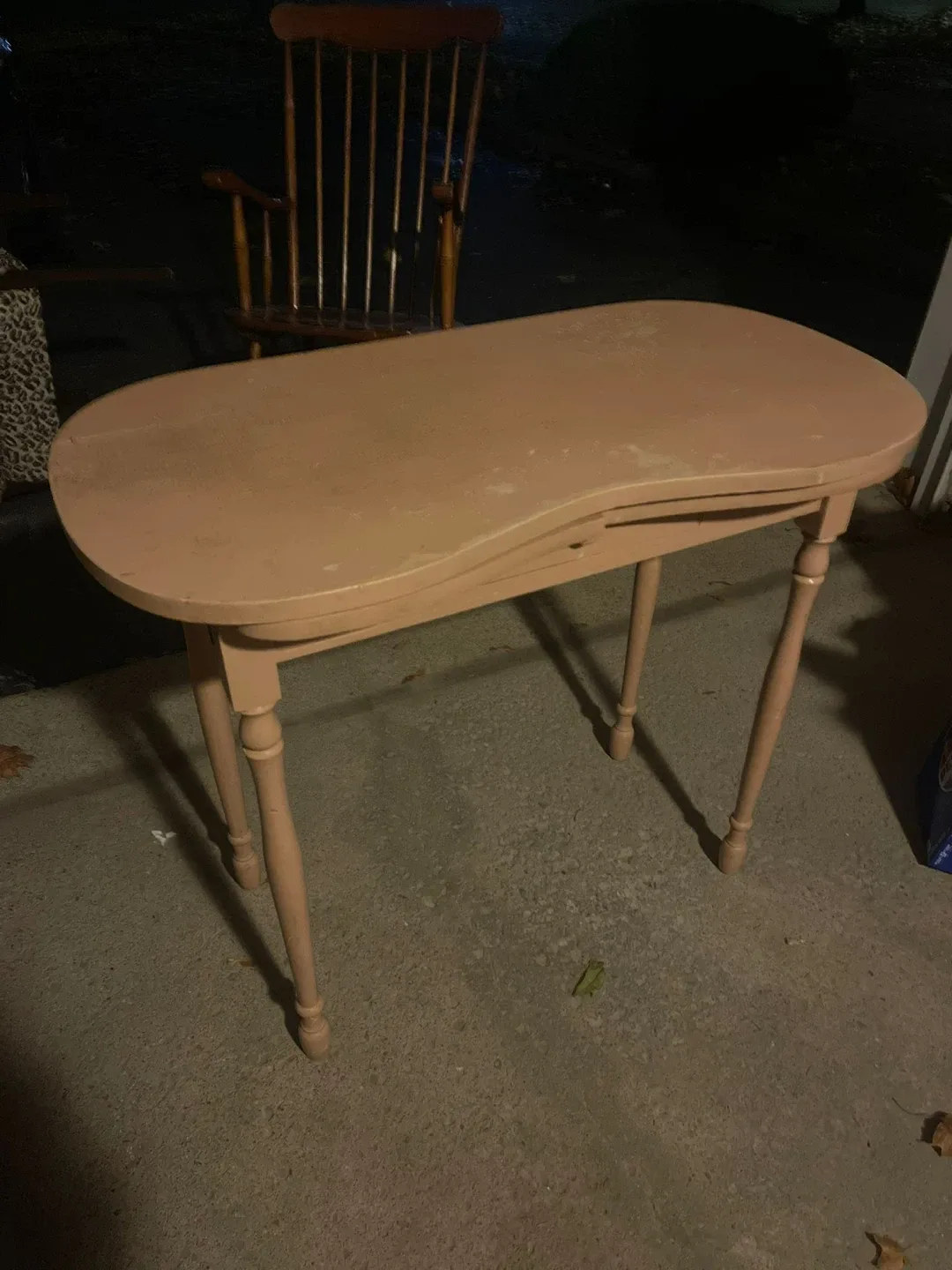 Vintage Pink Side Table image indicator(2)