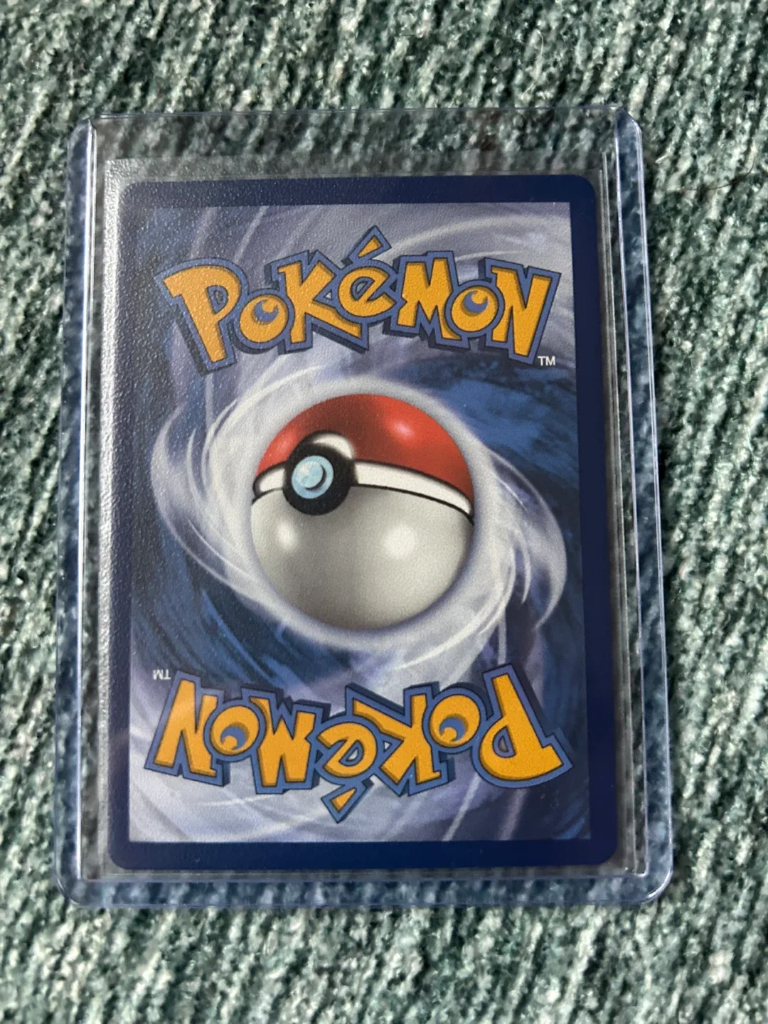 Rayquaza VMAX Pokemon Card image indicator(2)