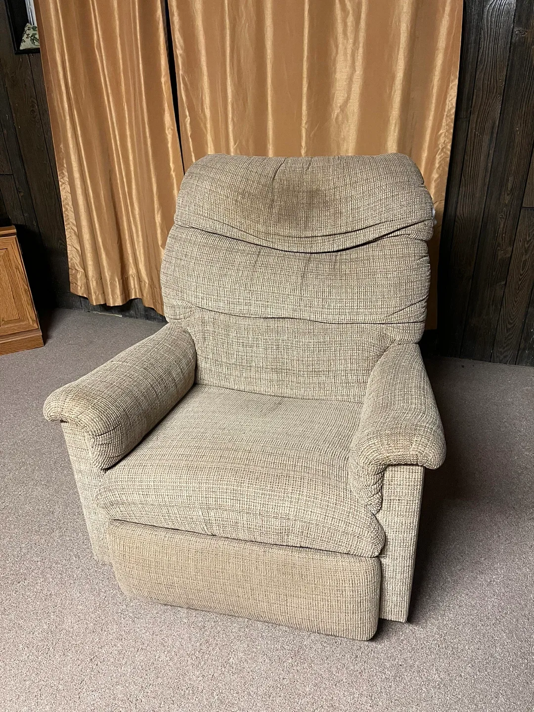 Beige Fabric Recliner Armchair image indicator(2)