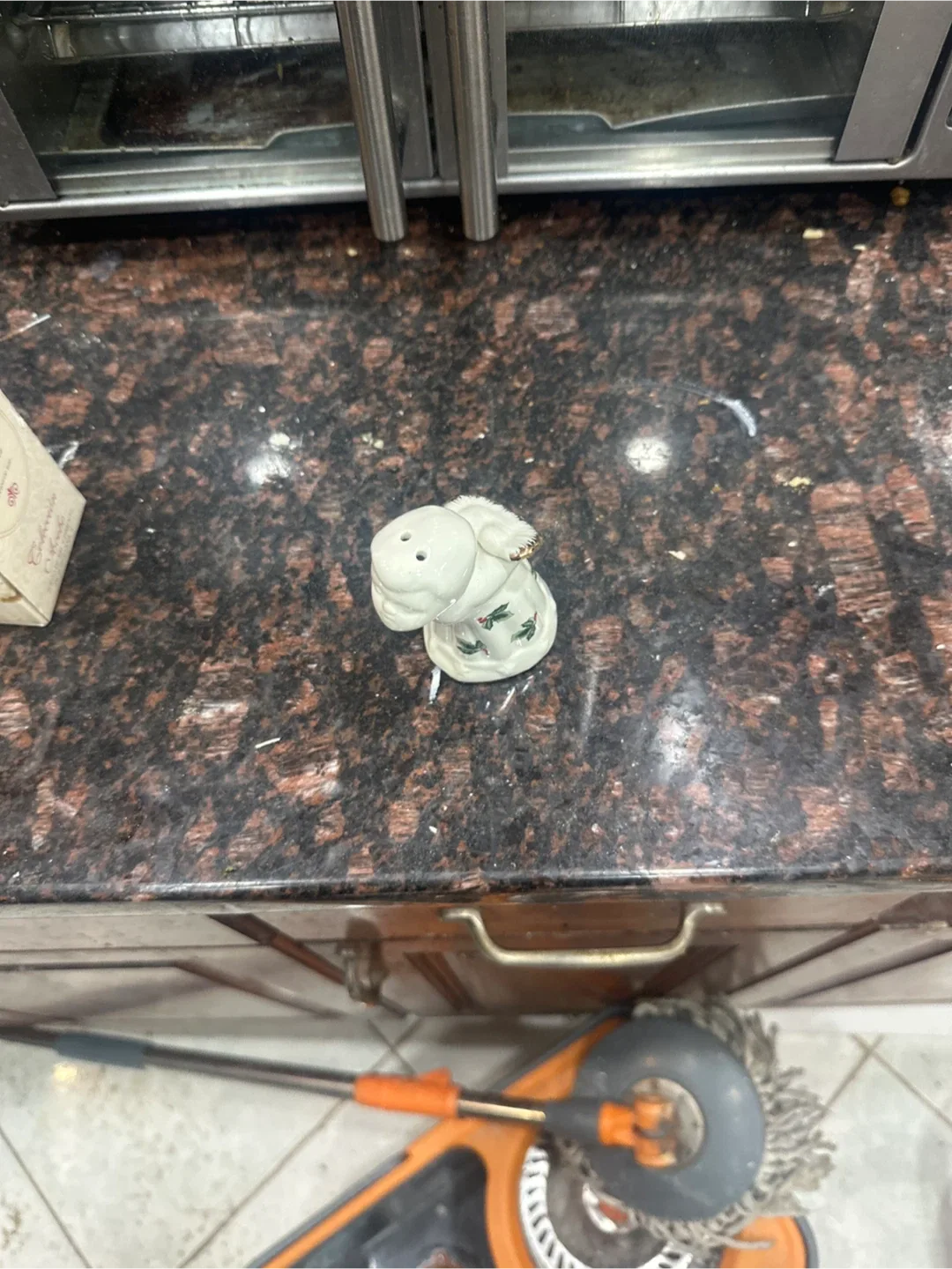 Holly Collection Porcelain Angel Salt & Pepper Set