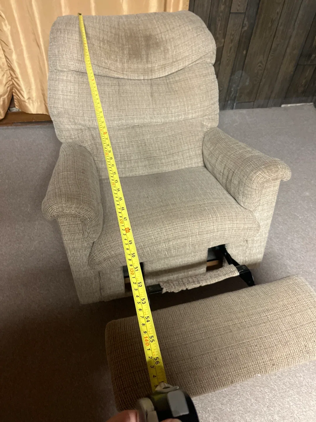 Beige Fabric Recliner Armchair image indicator(7)
