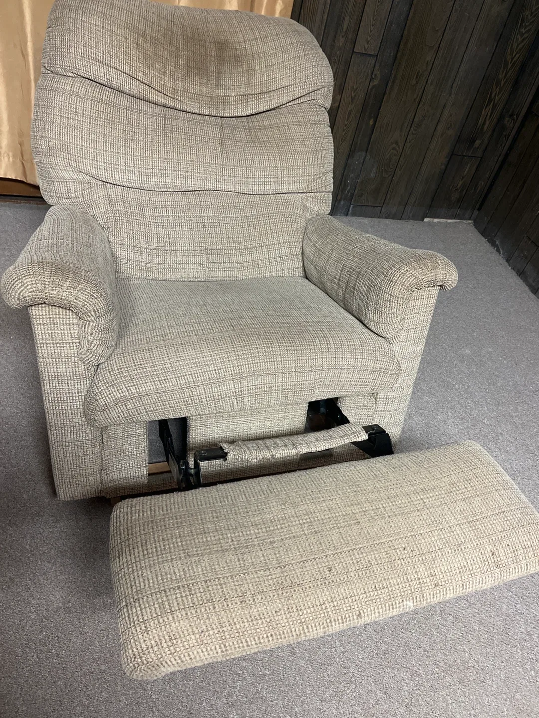 Beige Fabric Recliner Armchair image indicator(6)