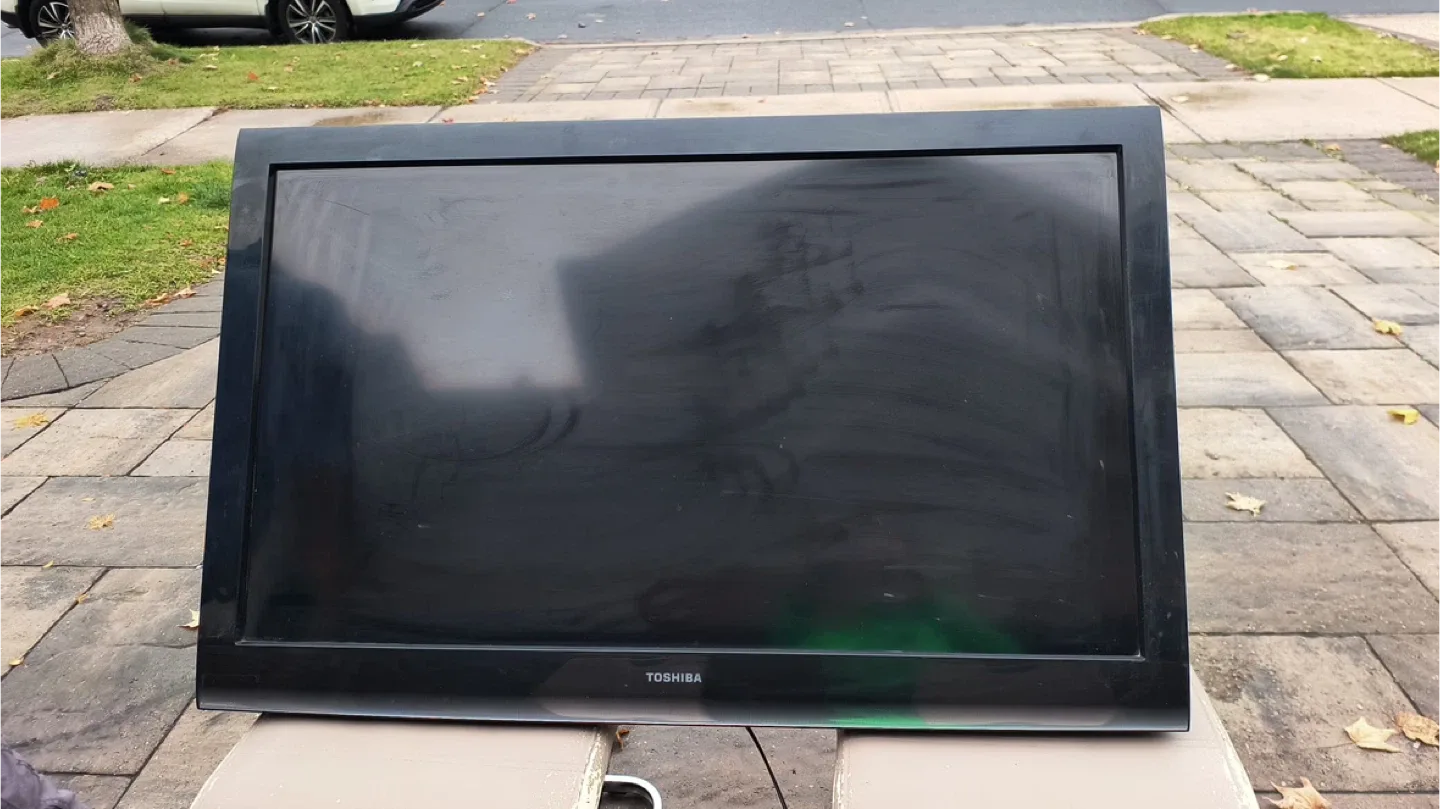 Toshiba Flat Screen TV image indicator(4)