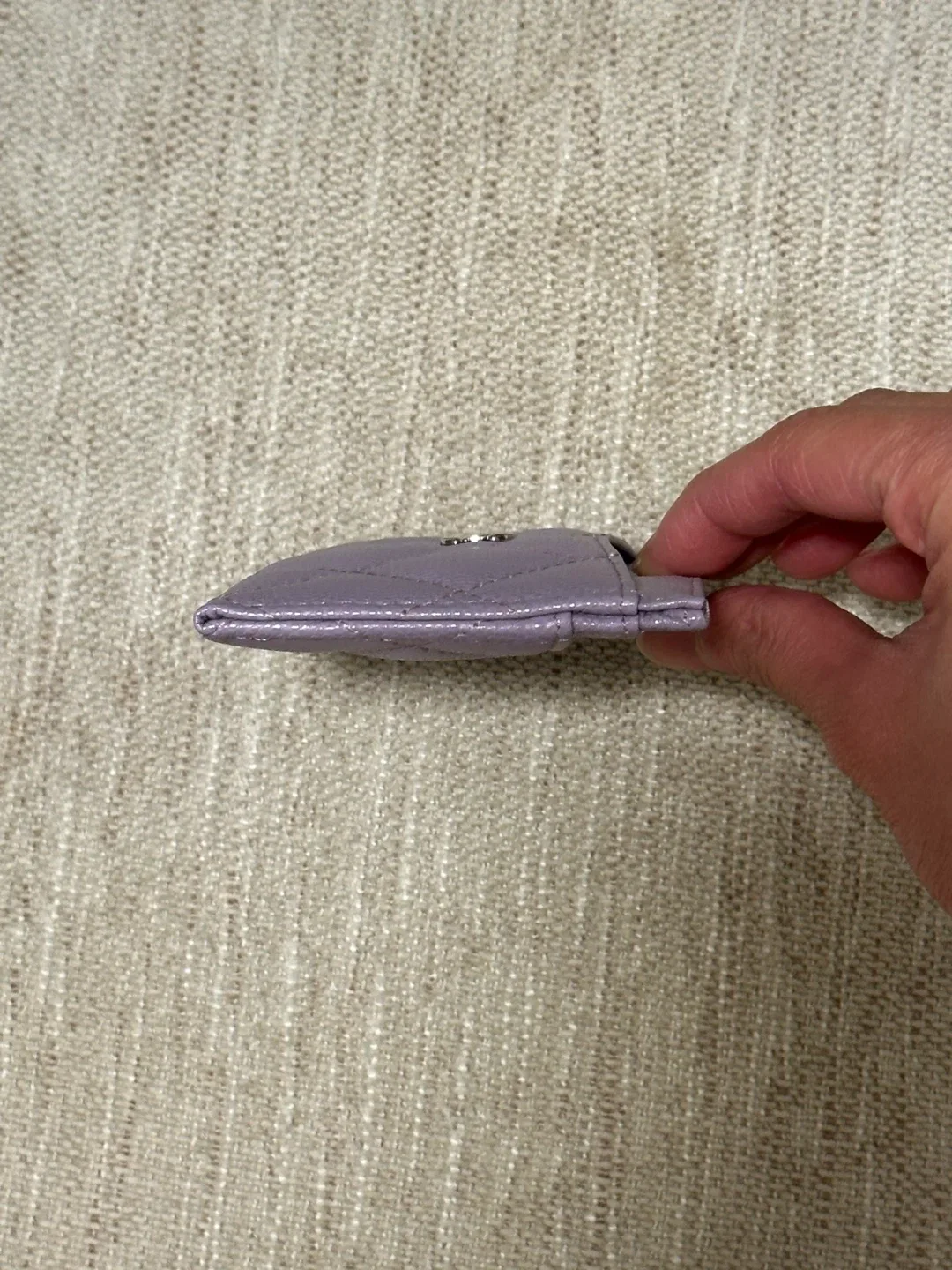 🦄🪻 Selling brand new Chanel light purple caviar card holder 🪻🦄 image indicator(7)