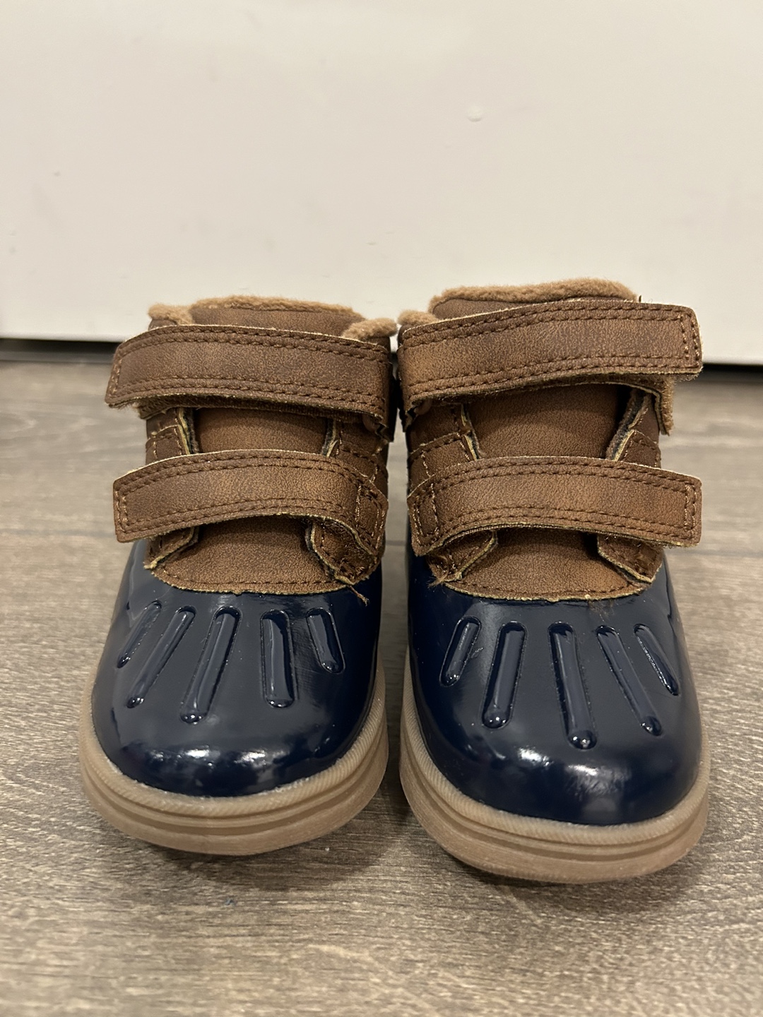 Toddler Boots (Size 4)