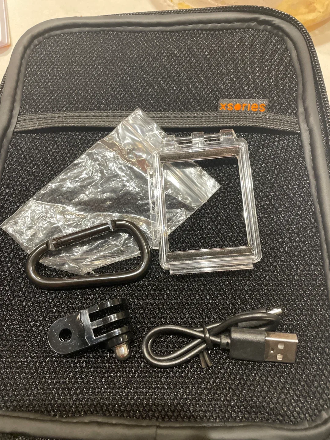 AEE Action Camera with Accessories image indicator(6)