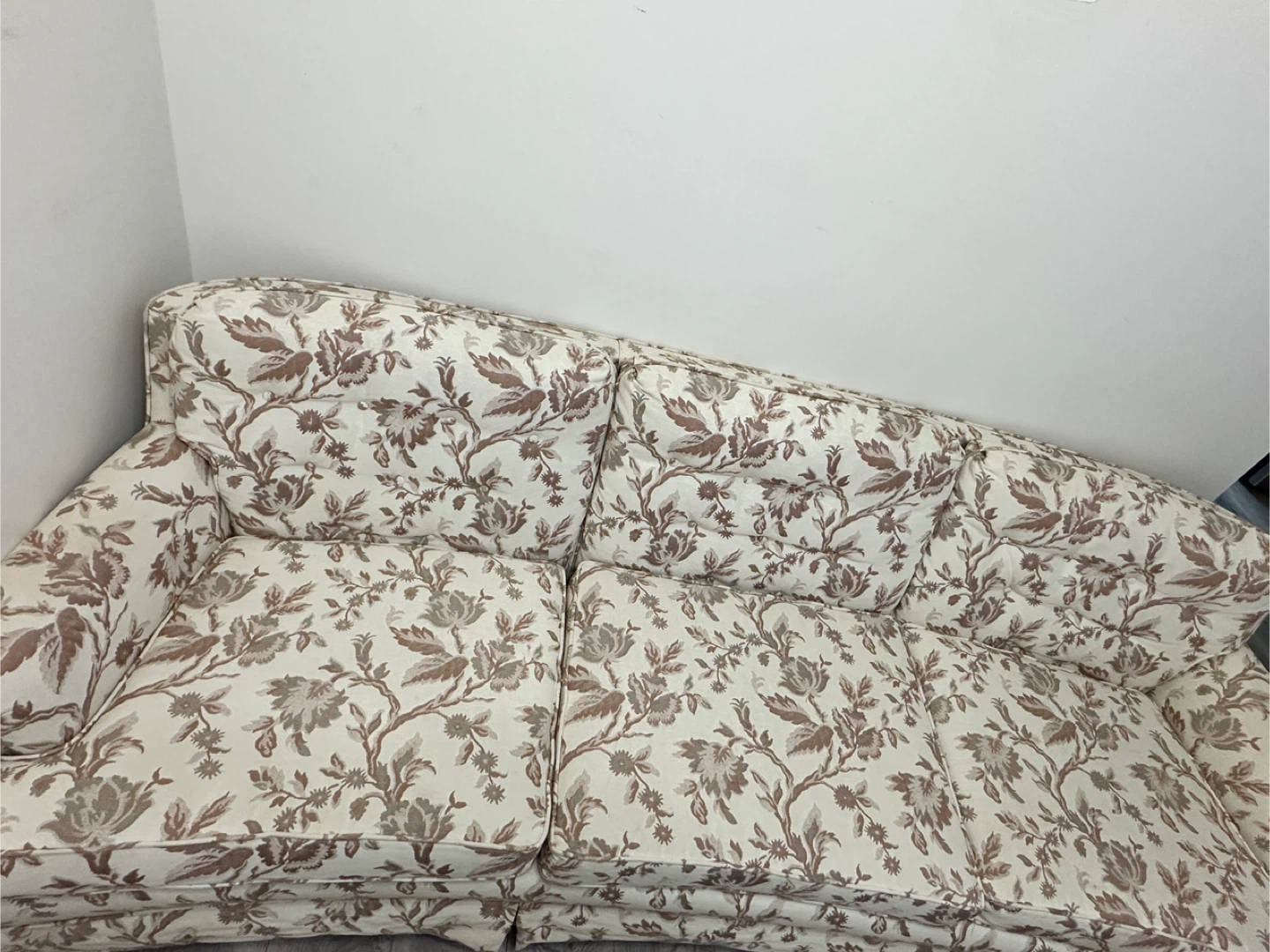 Floral Patterned Three-Seat Sofa - photo 3