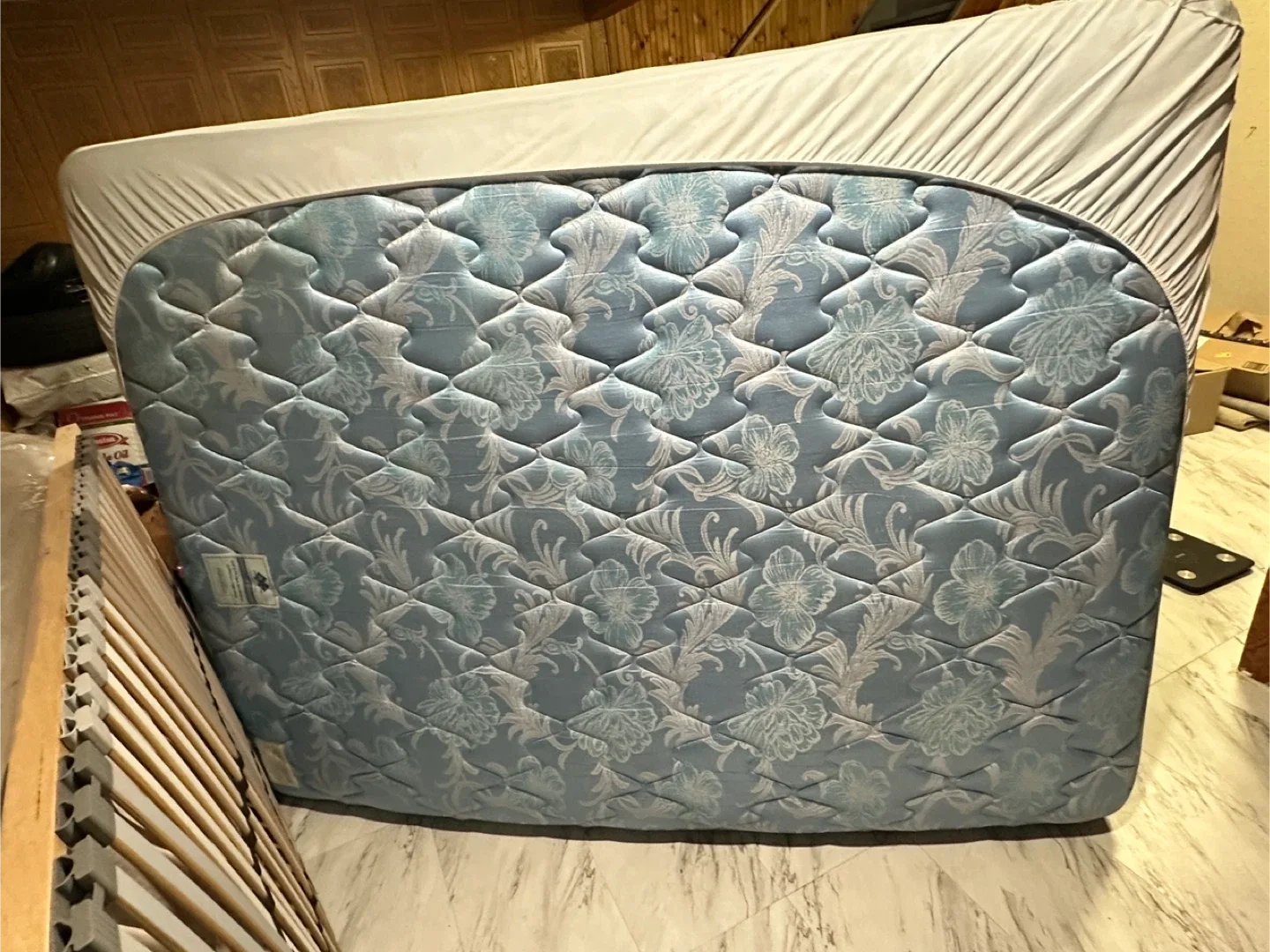 Mattress - Floral Pattern image indicator(2)