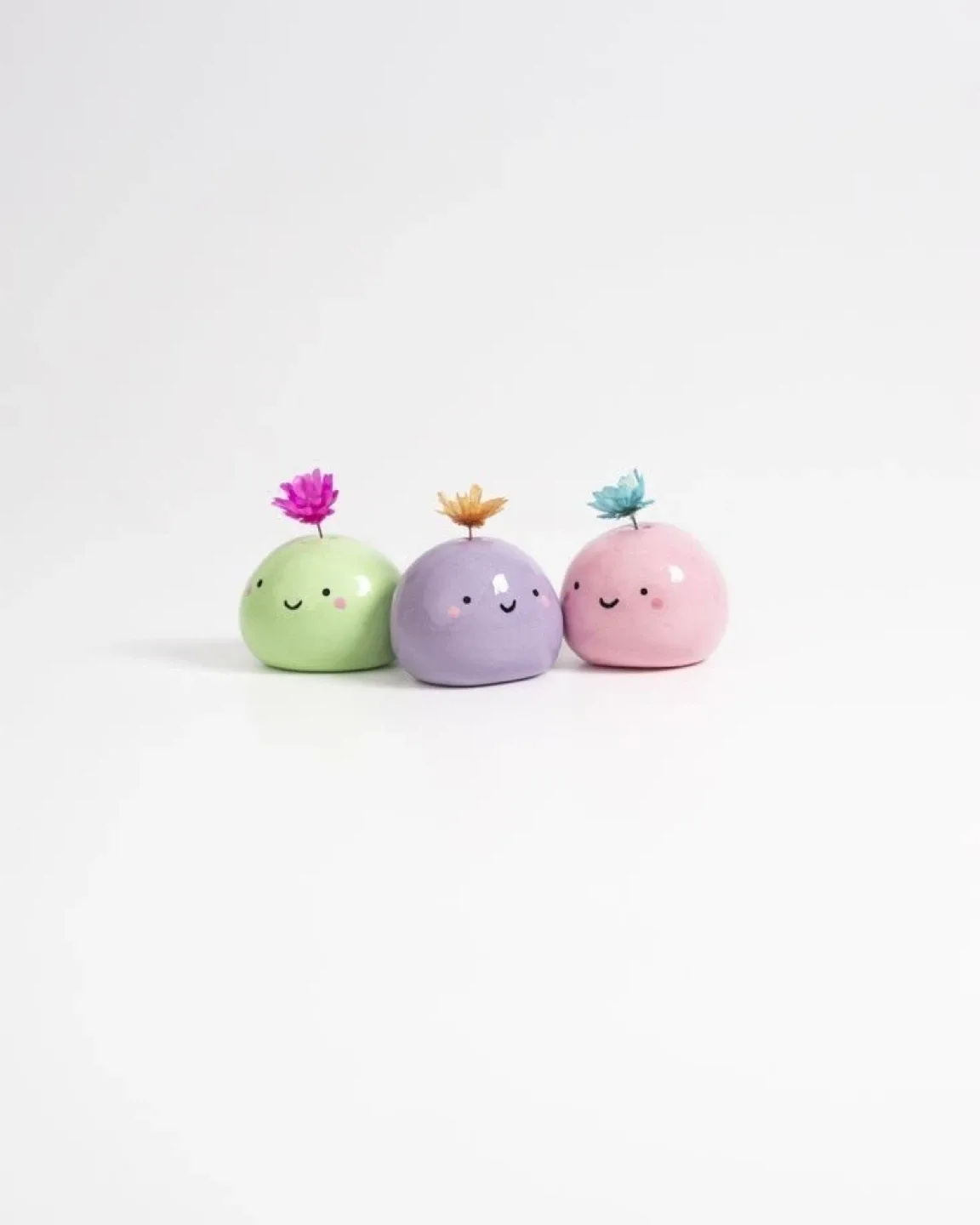 Wall Hanging Ceramic Vase image indicator(9)