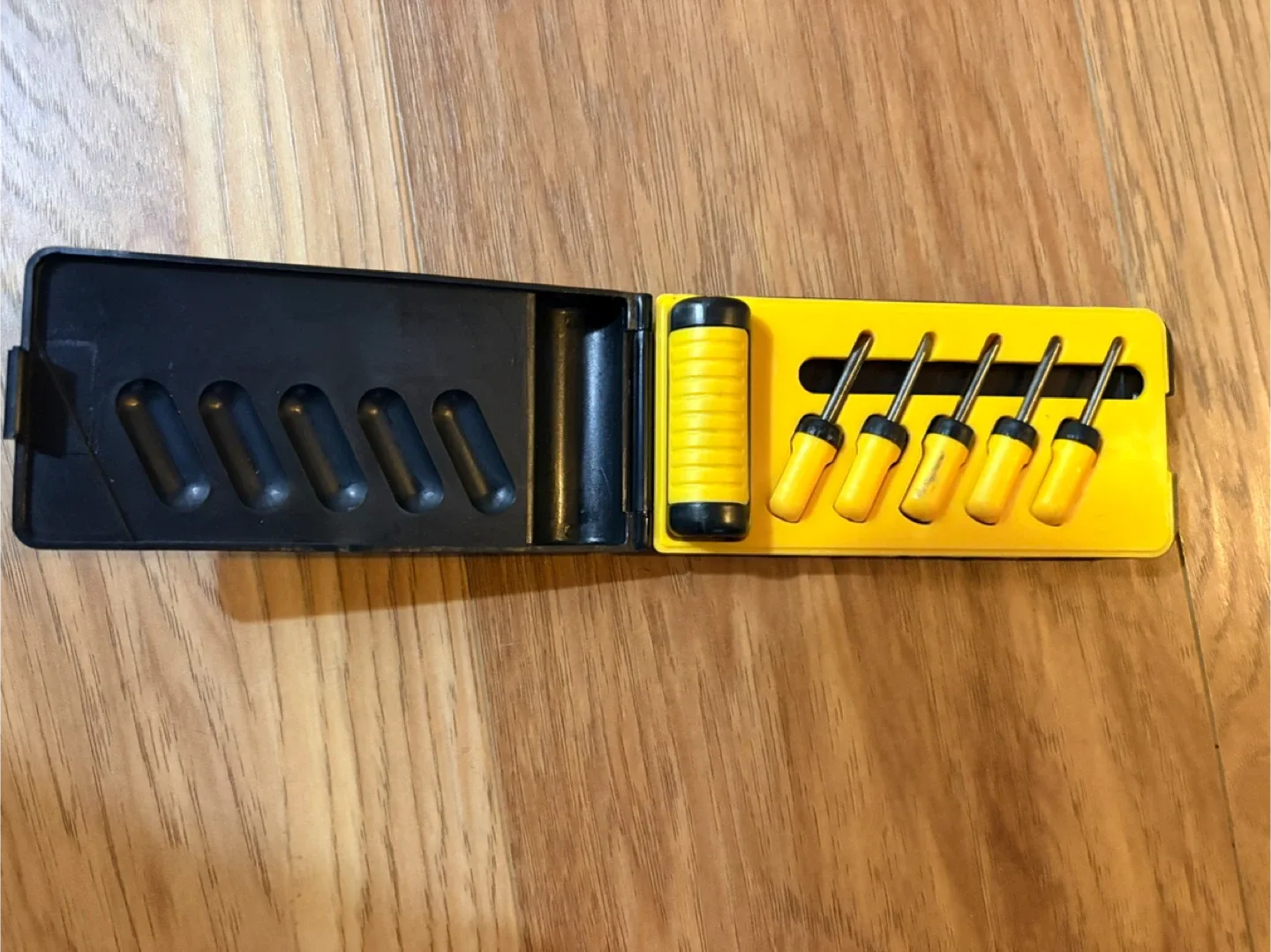 Pocket Screwdriver Set image indicator(3)
