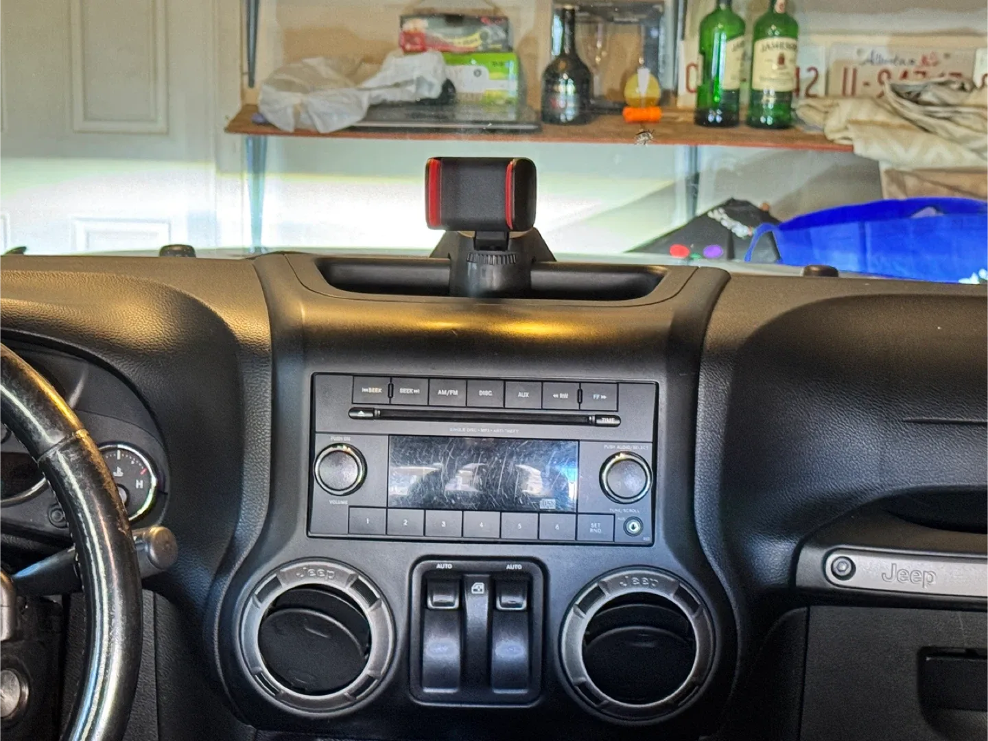 Jeep Wrangler 2-Door SUV image indicator(4)