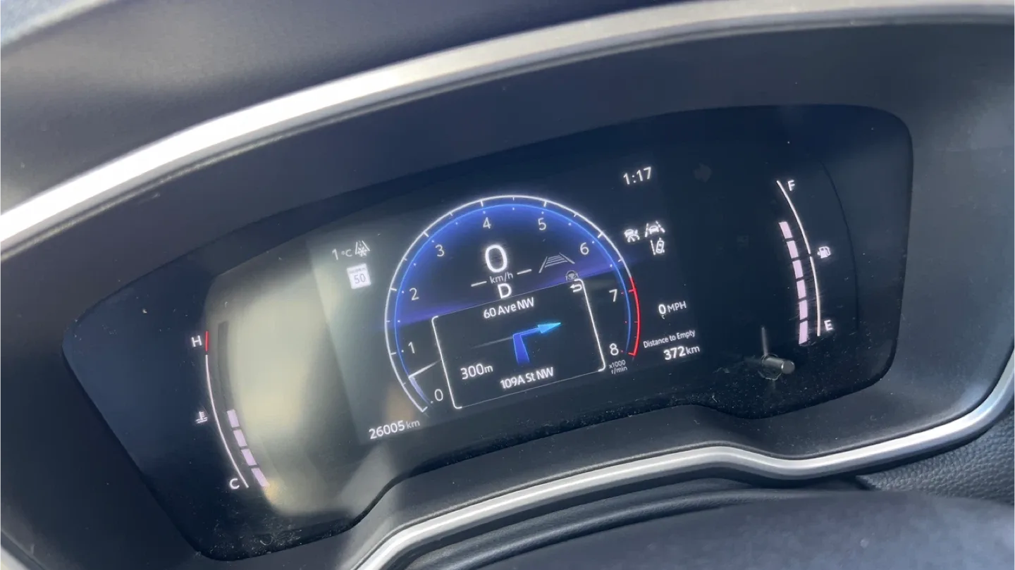 Toyota Corolla Cross SUV image indicator(2)