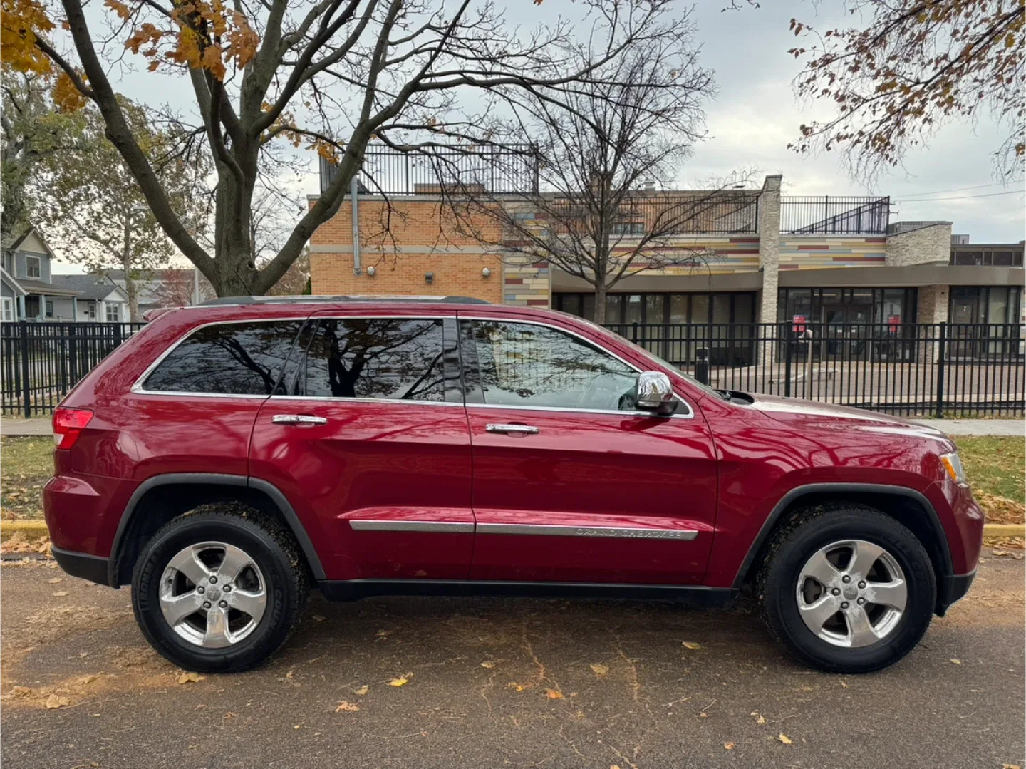 2012 JEEP GRAND CHEROKEE LIMITED image indicator(2)
