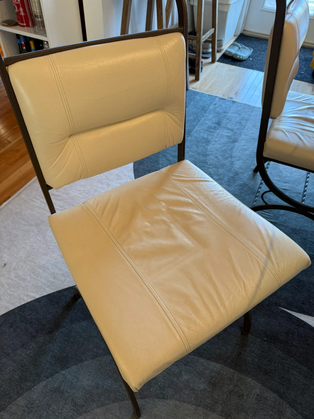 Glass Top Dining Table with 4 Leather Chairs - photo 5
