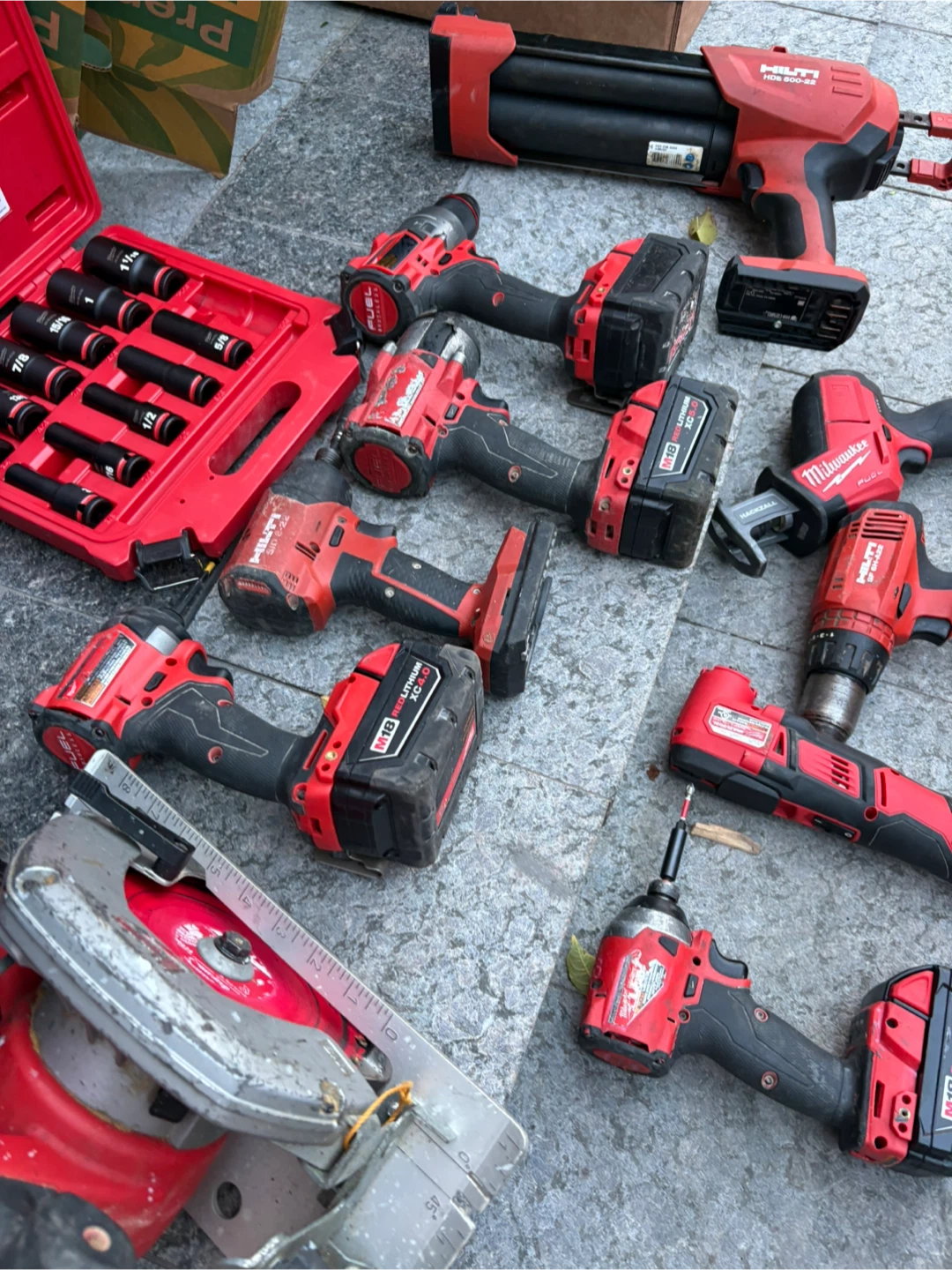 Mixed Lot of Hilti & Milwaukee Power Tools