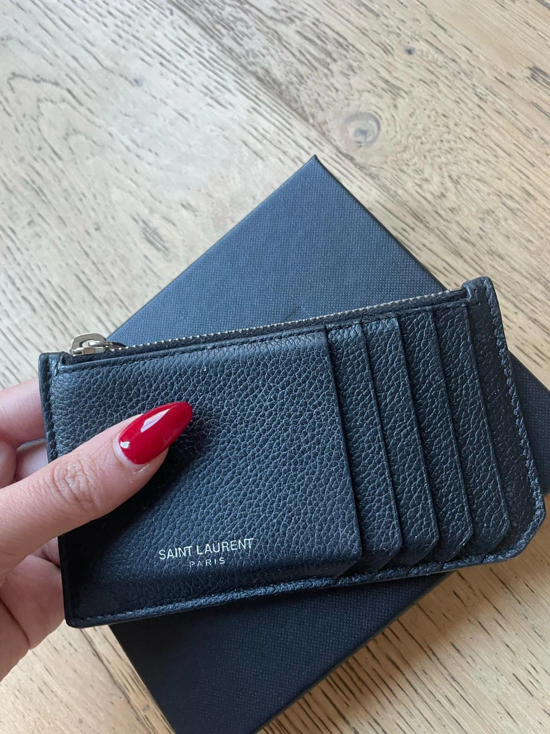Saint Laurent Black Leather Card Holder - photo 2