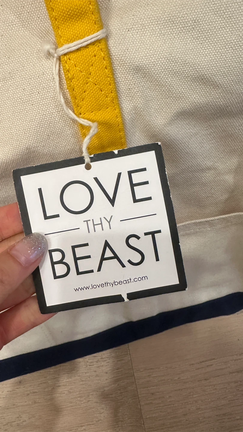 Love Thy Beast Canvas Pet Tote - Large - photo 2