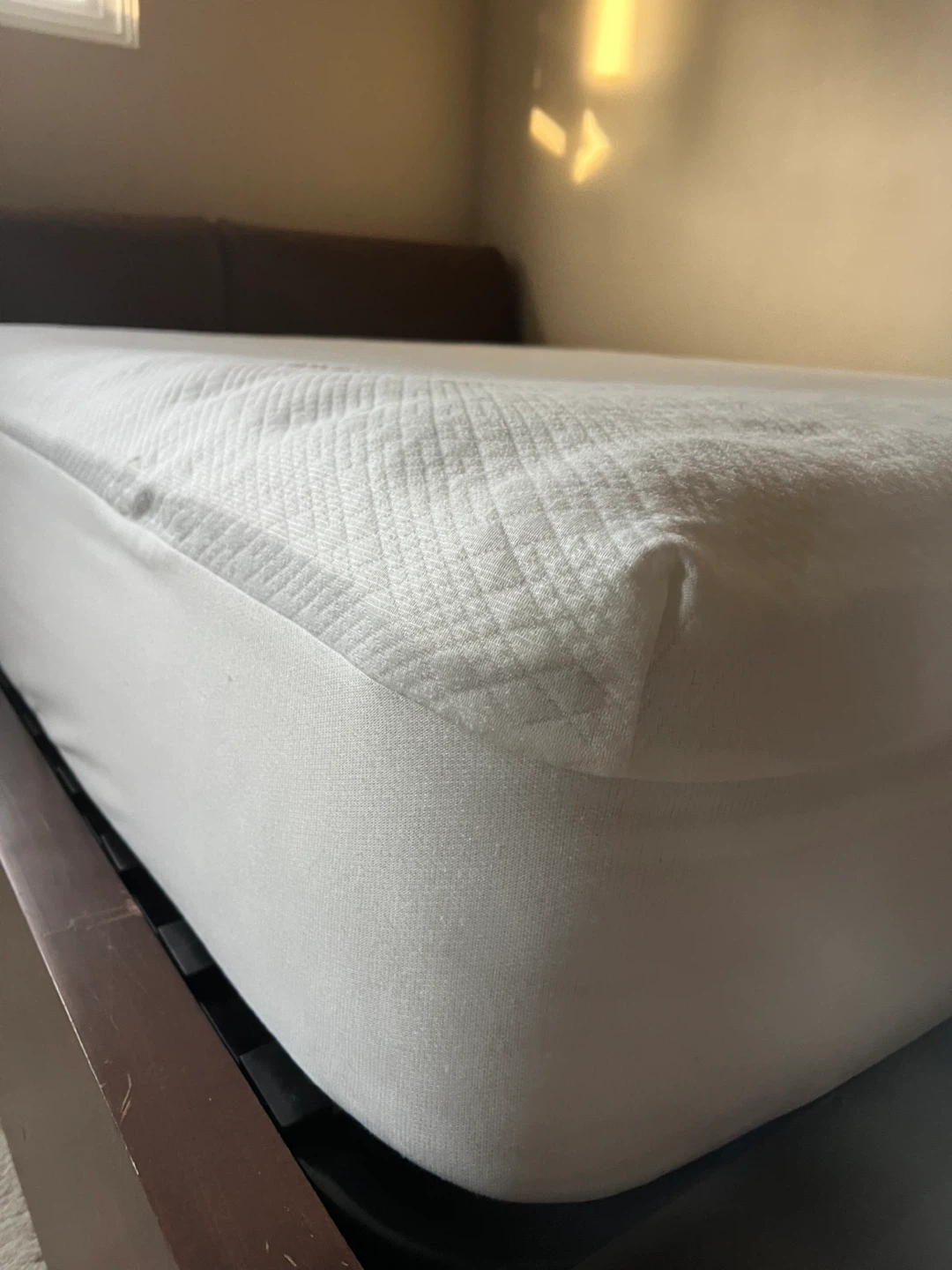 Queen size mattress and Bed Frame - photo 2