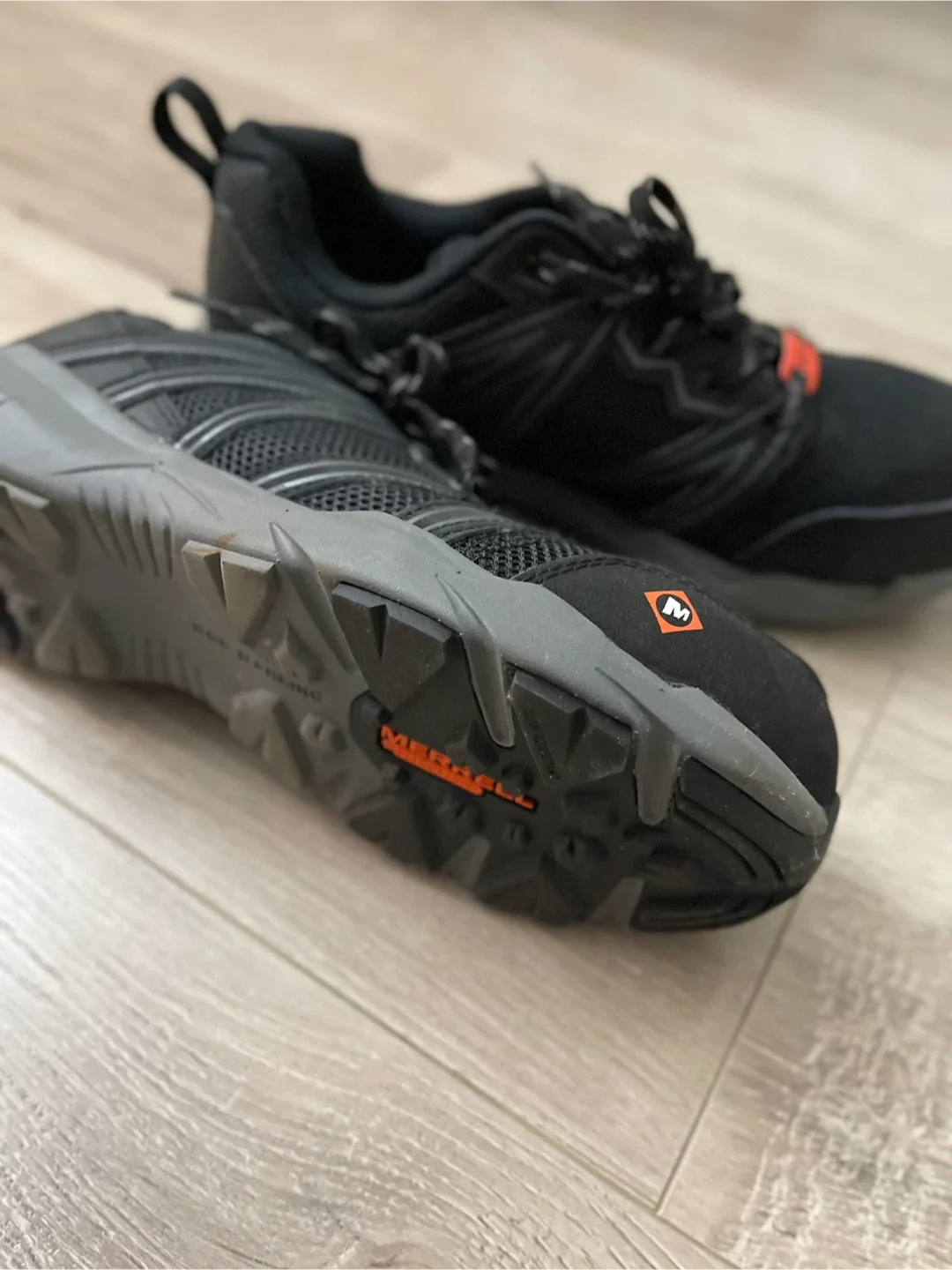 Merrell Safety Toe Shoes - Black, Size 7.5 image indicator(4)