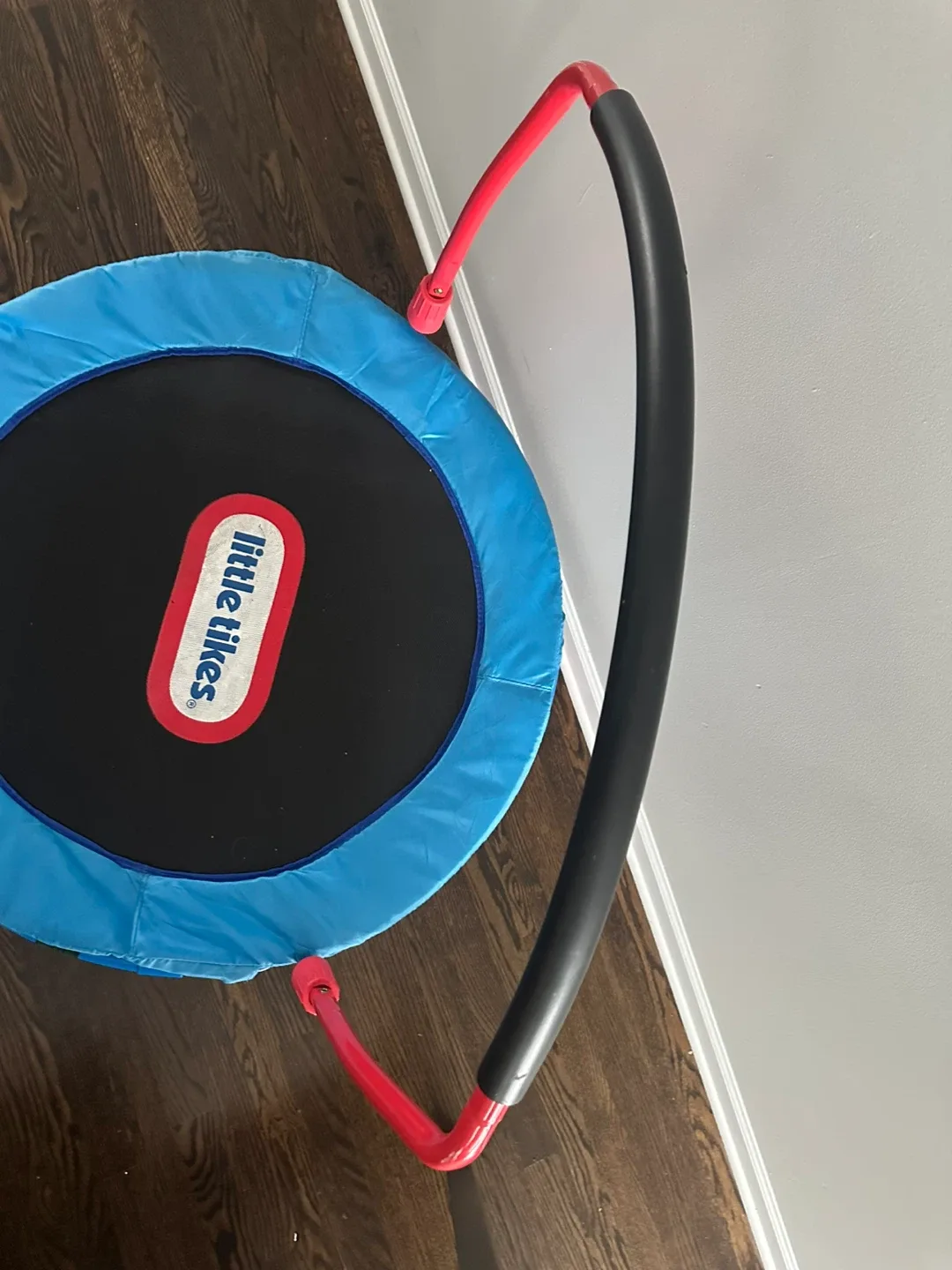 Little Tikes Trampoline - Blue & Red image indicator(3)