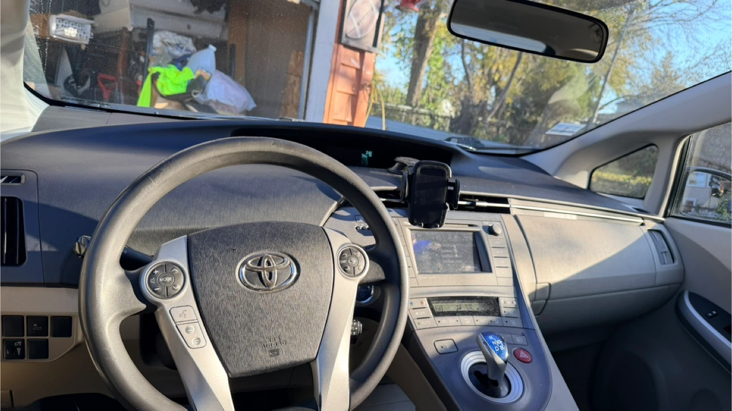 Toyota Prius - photo 5