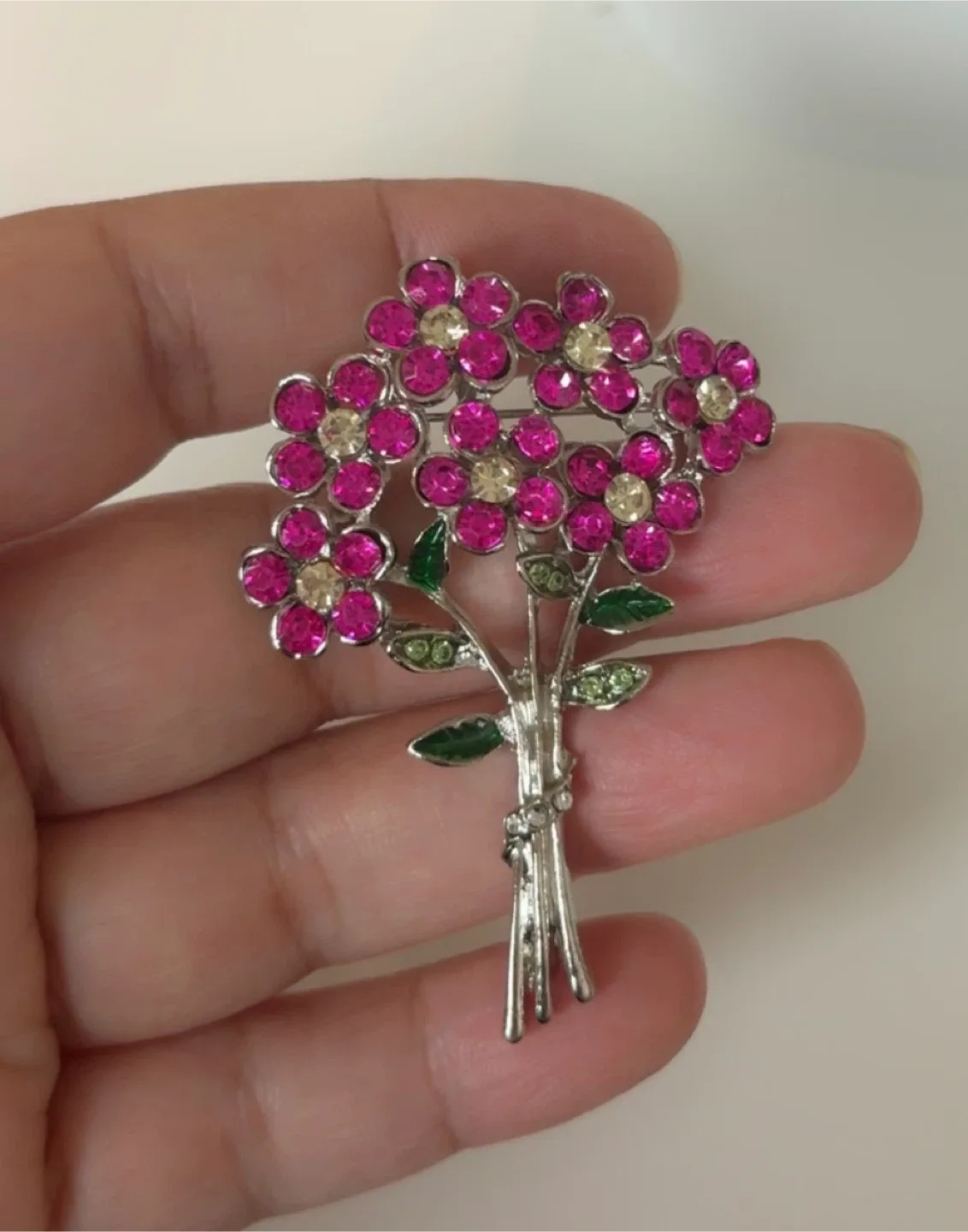 A lovely Flower Bouquet Brooch - Pink and Silver image indicator(4)