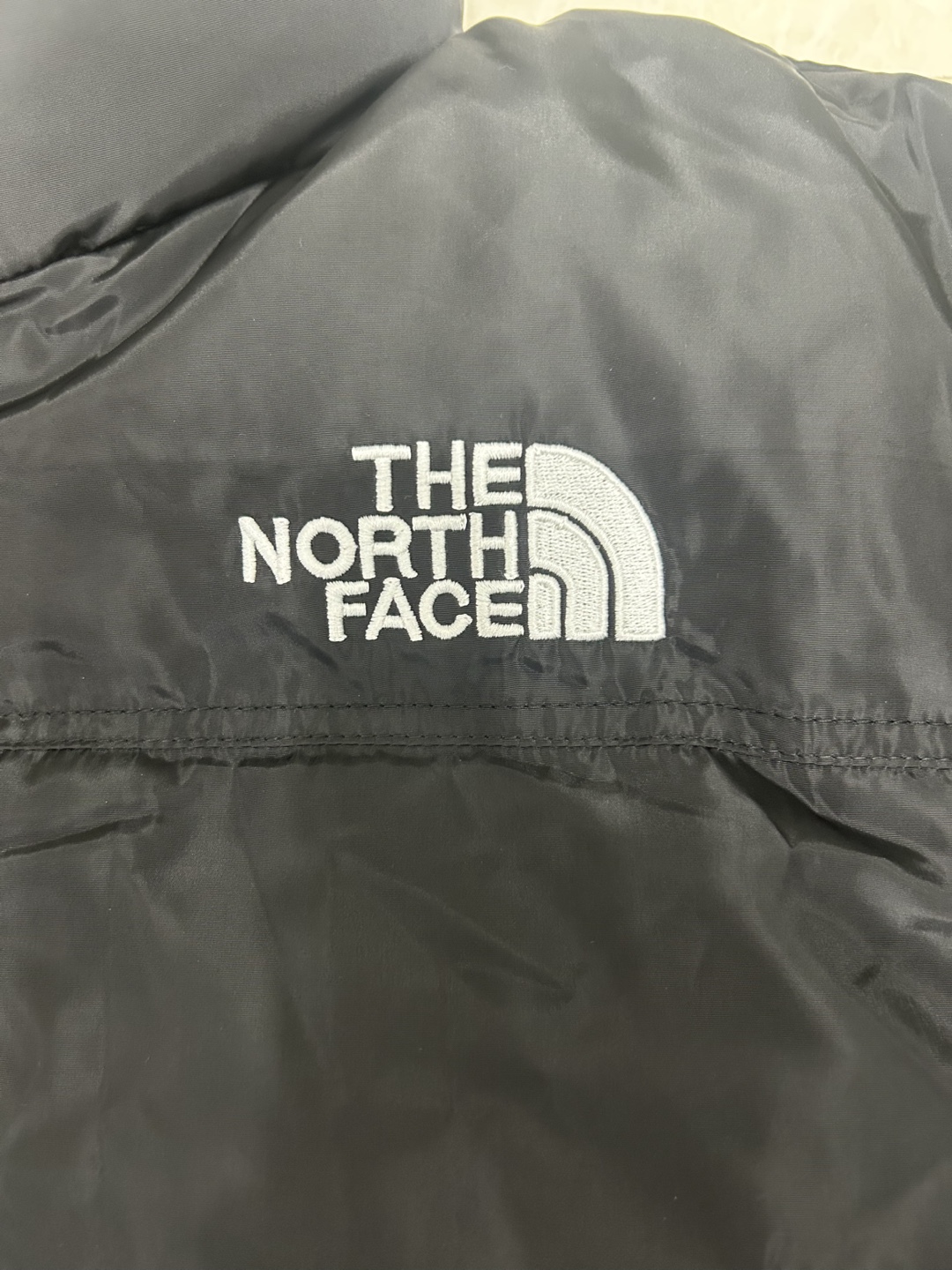 The North Face Men’s Puffer Jacket 700 - photo 4