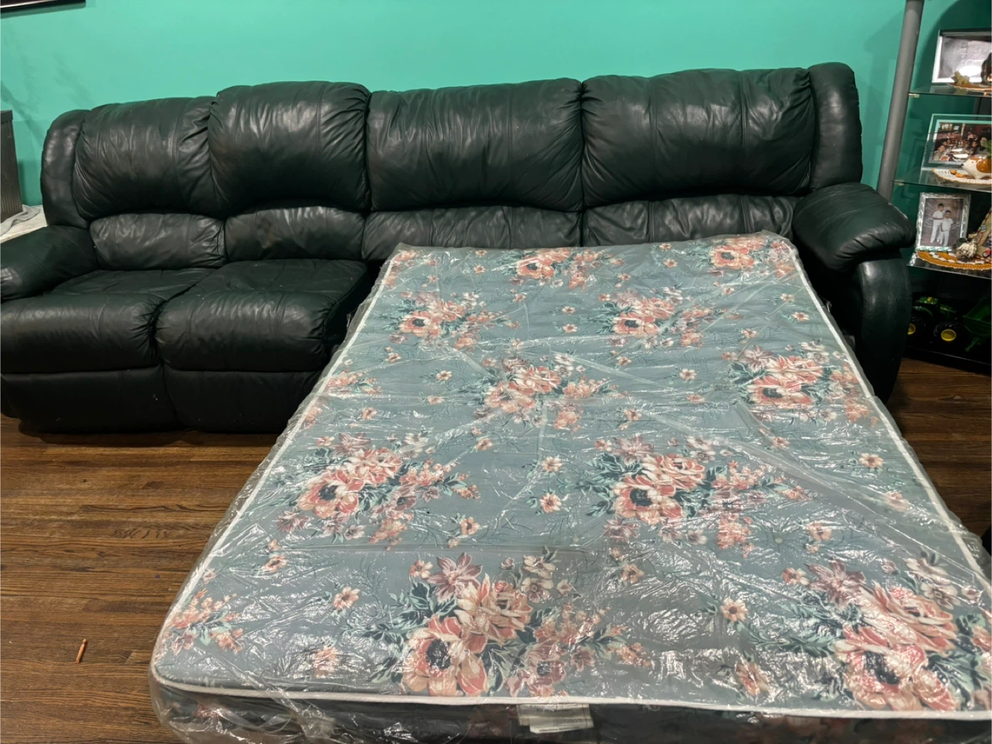 Leather Reclining Sofa and Floral Mattress - photo 2