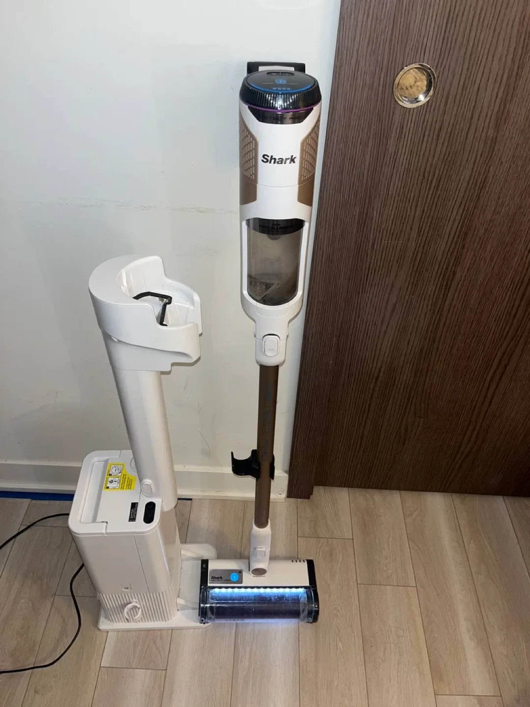 Shark Detect Pro Cordless Pet Vacuum Cleaner