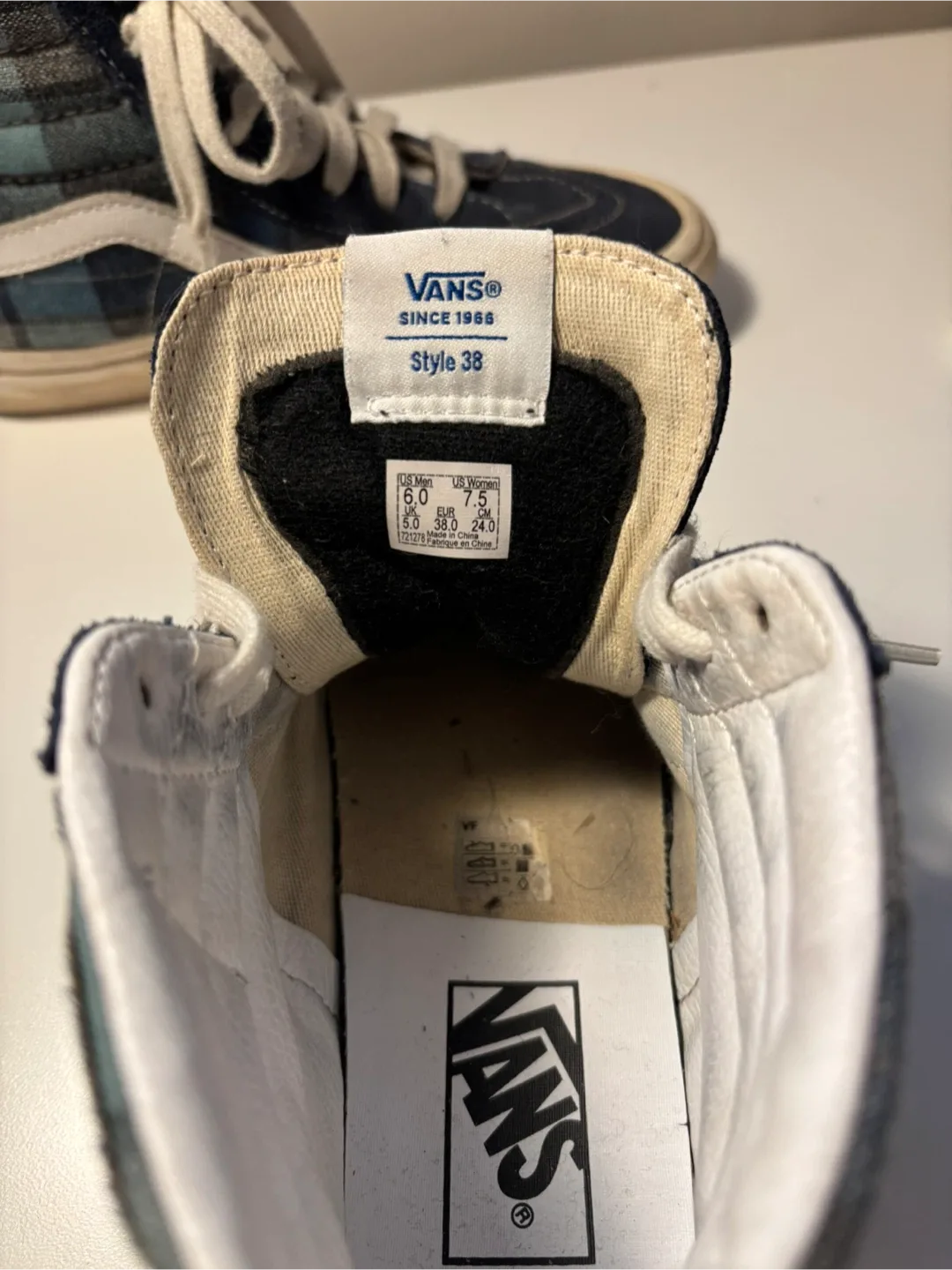 Vans Pendleton Style 38 High-Top Shoes, US 6 image indicator(3)