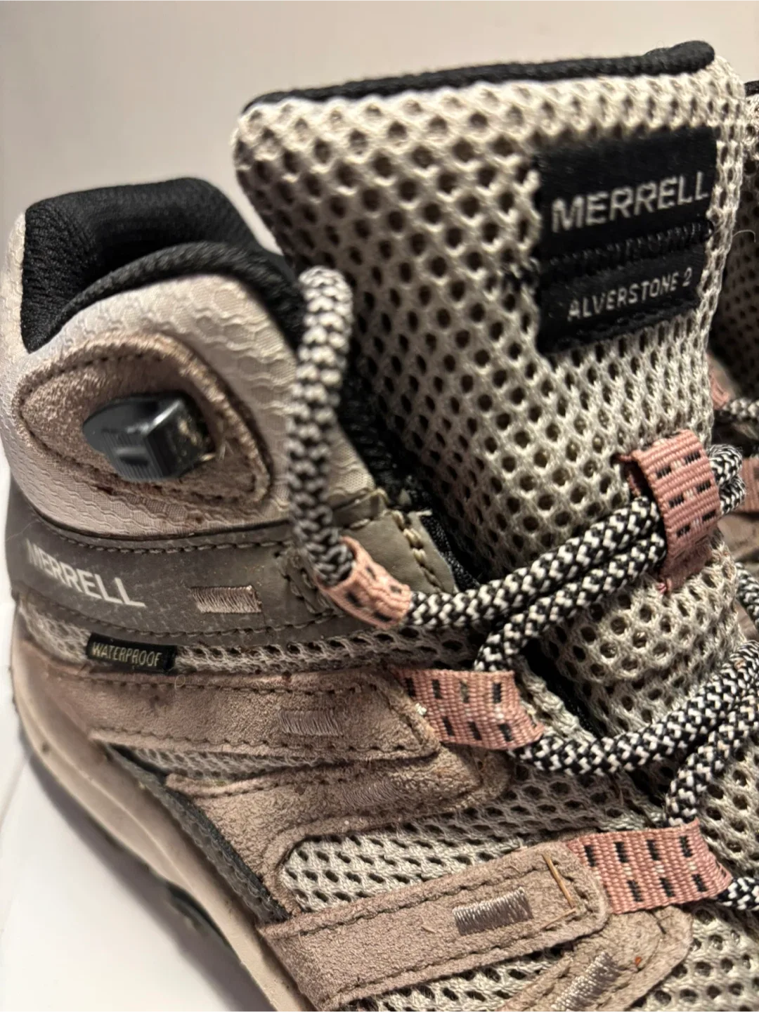 Merrell Alverstone 2 Women's Hiking Boots - Size 7.5 image indicator(2)