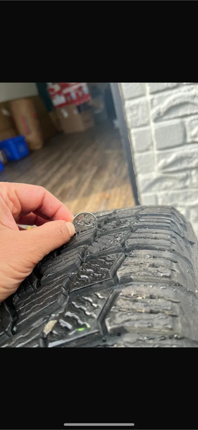 17" Michelin X-Ice SNOW Winter Tires with rims image indicator(2)