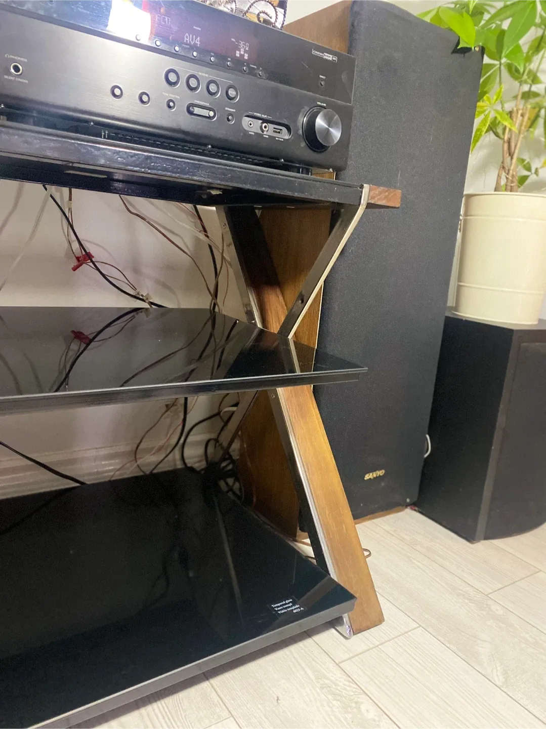 Black Glass TV Stand image indicator(4)