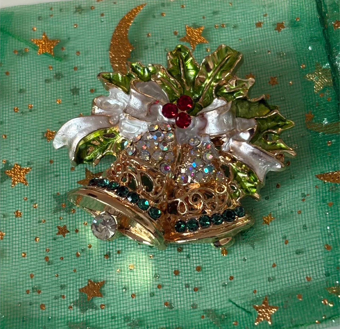 Beautiful Christmas Bell Brooch Pin! image indicator(4)