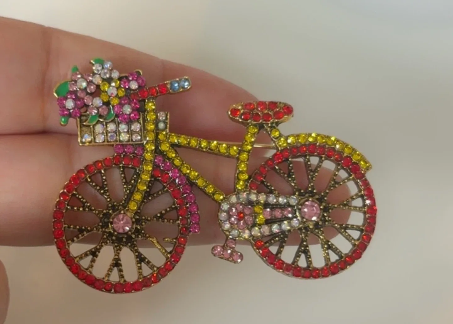 A Cute Bicycle Rhinestone Brooch Pin! image indicator(4)