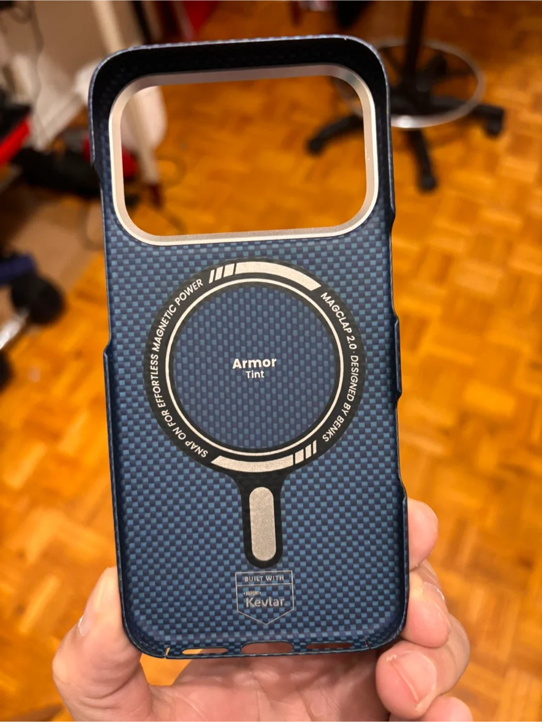 iPhone 17 Pro RhinoShield & Slim Benks Cases image indicator(2)