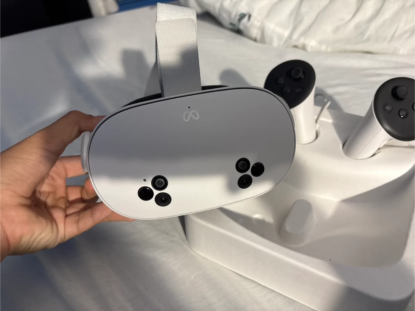 Meta quest 3S 128 Gb image indicator(3)