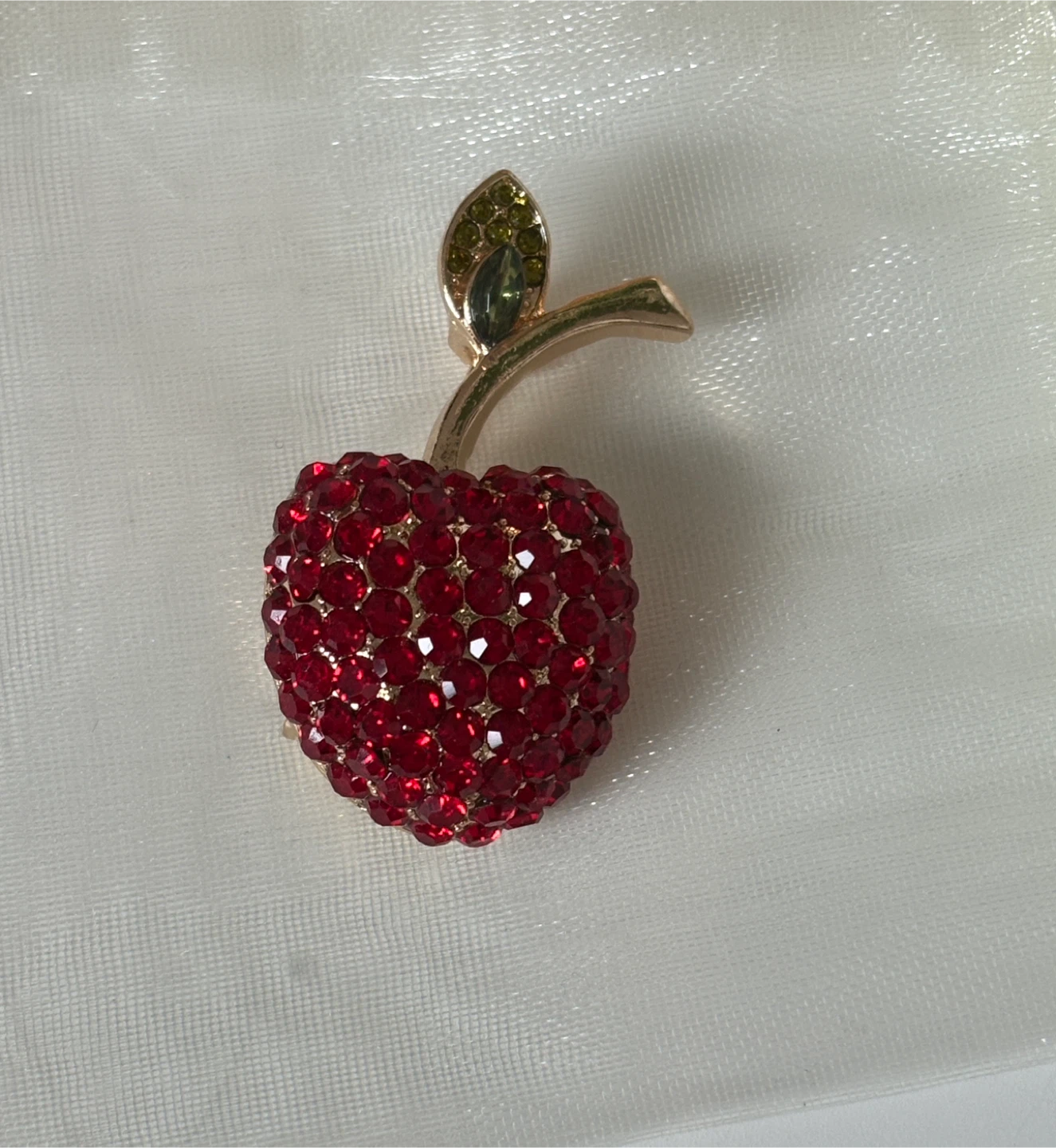 A Cute Red Apple Rhinestone Brooch! - photo 2