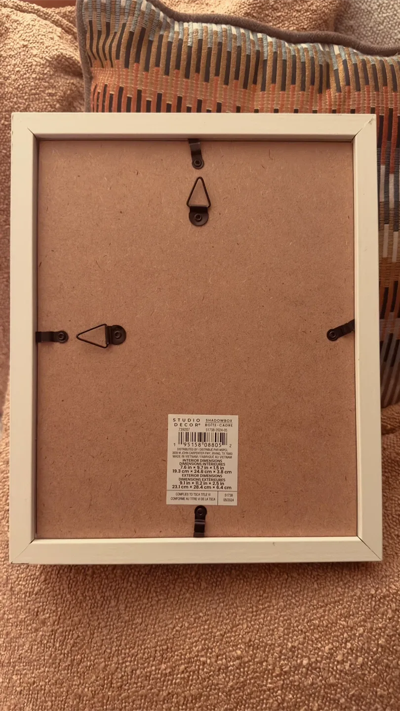 Studio Decor Shadowbox Frame image indicator(2)