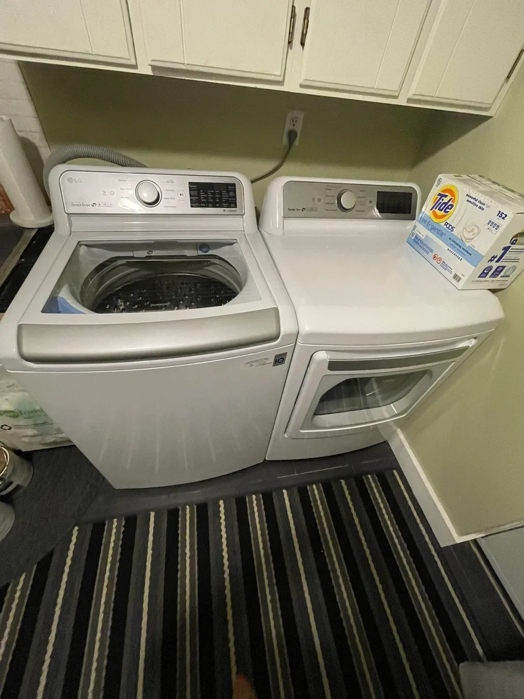 LG Washer and Dryer Set - White