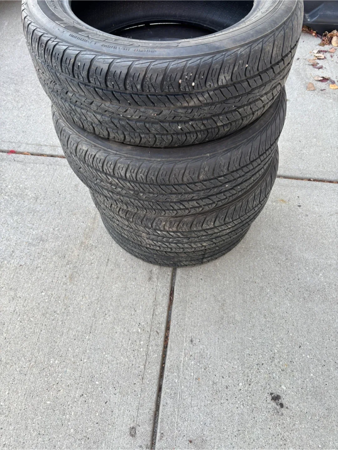 205/55R16 91H Tires - Set of 4 image indicator(2)