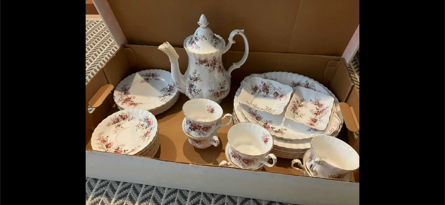 Royal Albert Lavender Rose Tea Set - photo 2