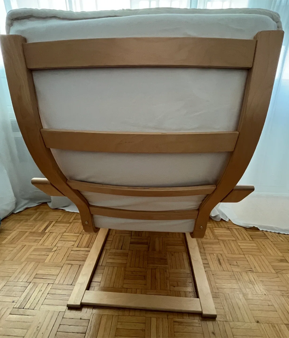 IKEA Poang Chair - Birch Veneer/Alme Natural image indicator(3)