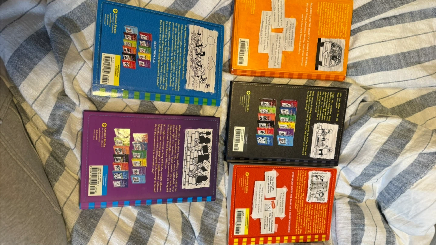 Diary of a Wimpy Kid Book Set - 5 Books - photo 2