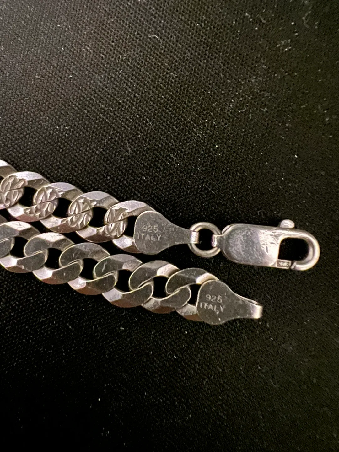 925 Silver Cuban Link Chain image indicator(6)