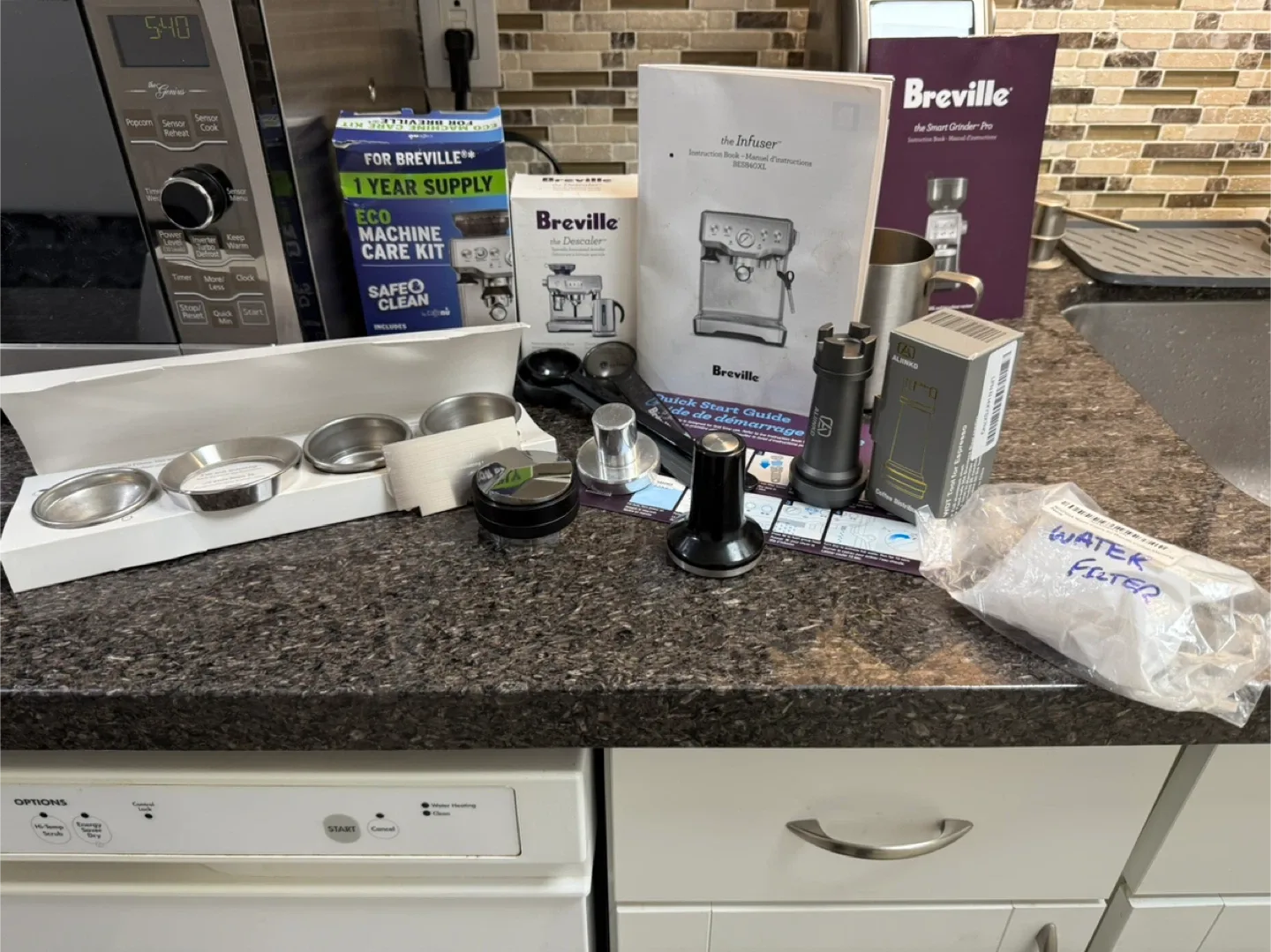 Breville Infuser BES840XL Espresso Machine & Grinder image indicator(5)