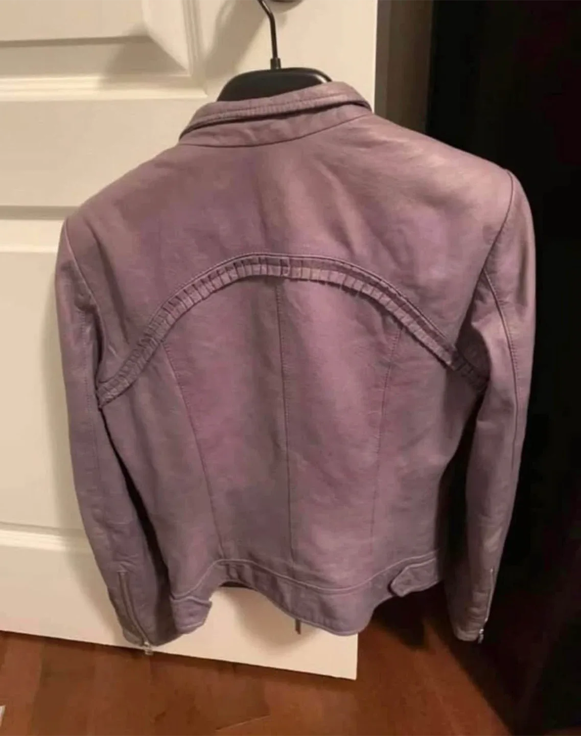 Danier Leather Jacket image indicator(2)